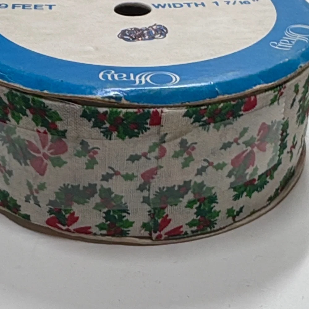 Elegant Vintage Christmas Holiday Ribbons